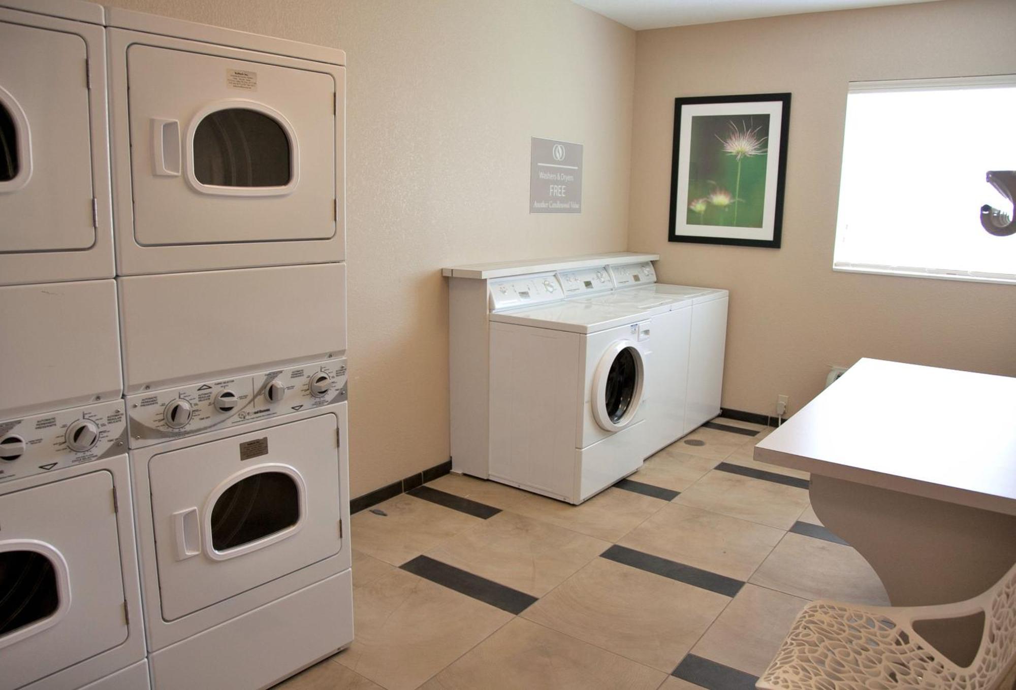 Candlewood Suites Alexandria By Ihg Εξωτερικό φωτογραφία